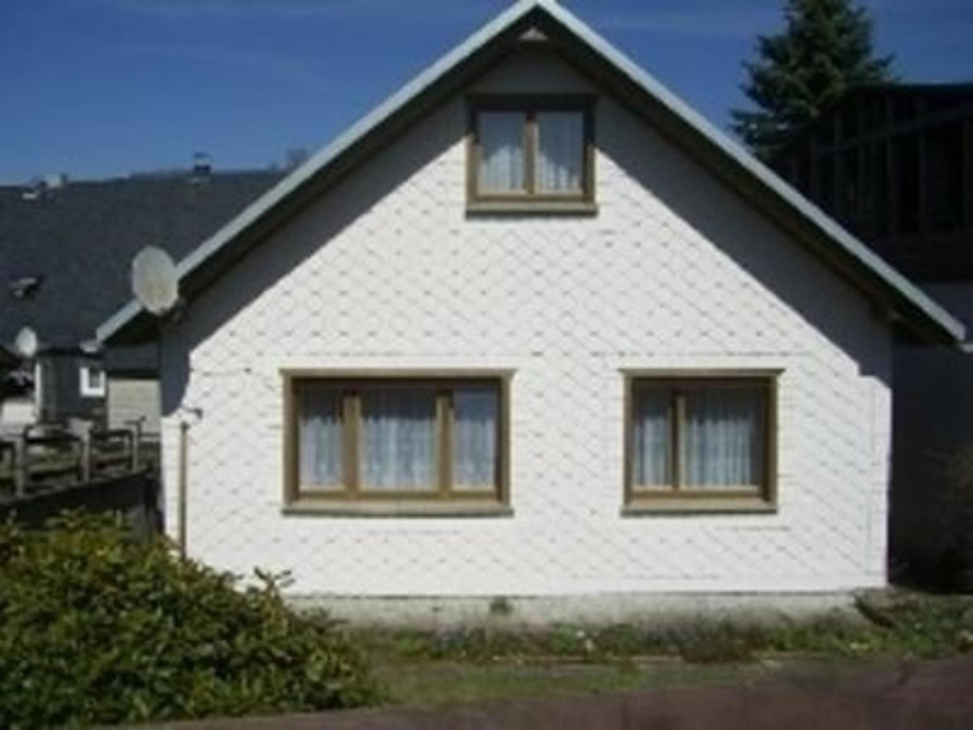 Freistehendes Ferienhaus In Ruhiger Lage Grossbreitenbach Exterior foto